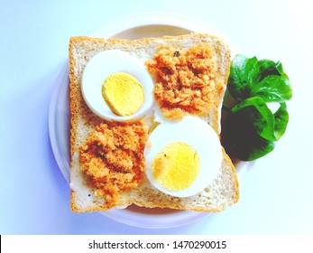 Easy​ cooking​ breakfast​ on​ white​ background​ in​ the​ morning​ light.