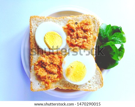 Easy​ cooking​ breakfast​ on​ white​ background​ in​ the​ morning​ light.