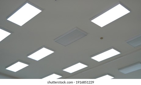 43,375 Lighting Technician Images, Stock Photos & Vectors | Shutterstock