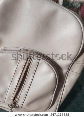 Light color of college bage with decency 