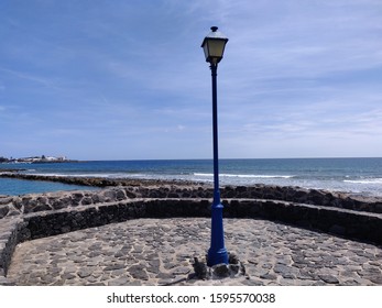 The light In The Middle Of The Ocean