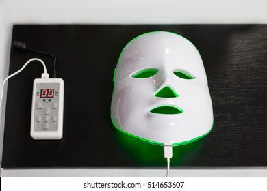 338 Red Light Therapy Mask Images, Stock Photos & Vectors | Shutterstock