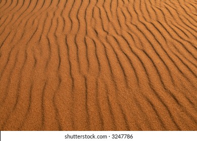 light sand waves
