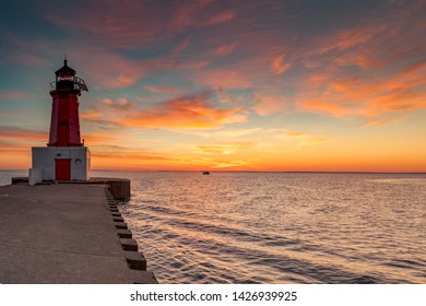 LightHouse on Green Bay WI - Powered by Shutterstock