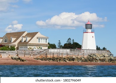 Lighthouse in St. Andrews by the Sea on the Bay of Fundy in New Brunswick, Canada
