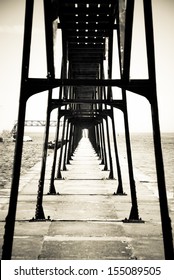 Lighthouse Way Bridge, Diminishing Perspective