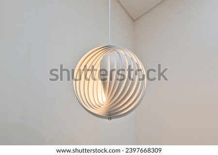 Lighting with a combination of beautiful curves and circles