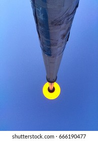 Lighting pole