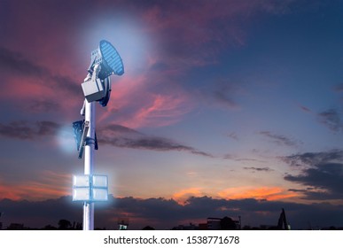 Lighting pole system led technology