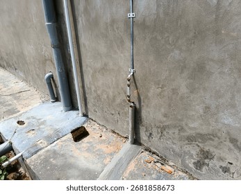 lightning arestor earting strip test joint view