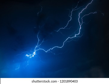 Lightning in the night sky
