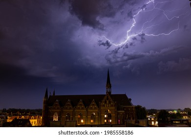 2,889 Lightning Church Images, Stock Photos & Vectors | Shutterstock