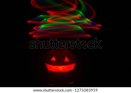 lightpainting and lightdrawing of pumpkins for halloween 