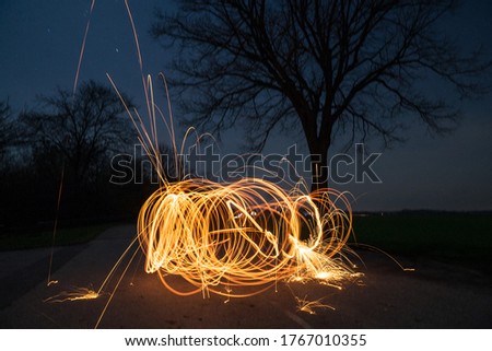 Lightpainting with Steelwoll and Sparkler