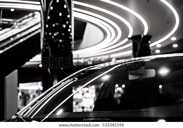 Lights and\
reflections in interesting\
interior