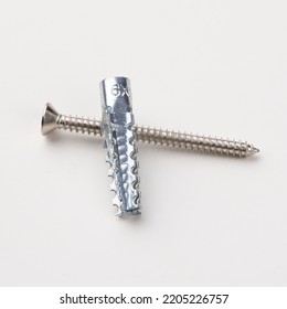 Lightweight Concrete Metal Plug And Screw