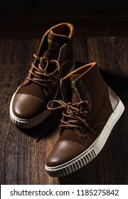 Lightweight Leather High Top Sneakers