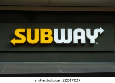 Lille, France - August, 16 2022 : Subway Logo. Subway Is An American Fast Food Restaurant Franchise That  Sells Sandwiches And Salads.