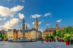 Lille Old Town, La Grand Place Square In City Center, Historical Monument Flemish Mannerist Architecture Style Buildings, Column Of Goddess, Vieille Bourse, French Flanders, Nord Department, France