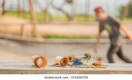 Lima Peru; 2018 03 17: Parts Of A Skateboard, Screwdriver, Tools To Repair It