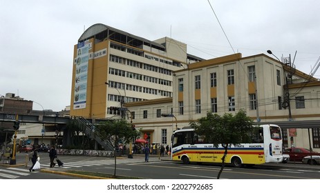 Lima, Peru - September 15, 2022: Building Of The National Institute Of Children's Health (Hospital Del Niño) In Breña District, Lima, Peru