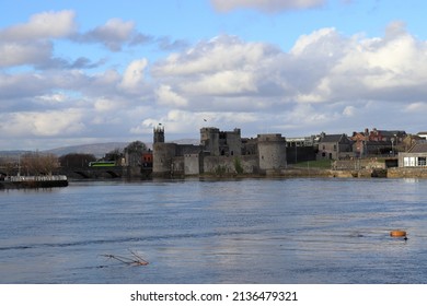 Limerick, Ireland - 03 16 2022: River Shannon And King Johns Castle