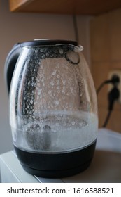 limescale in the kettle in the kitchen and problem with hard water