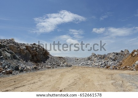 limestone mining, Quarry.