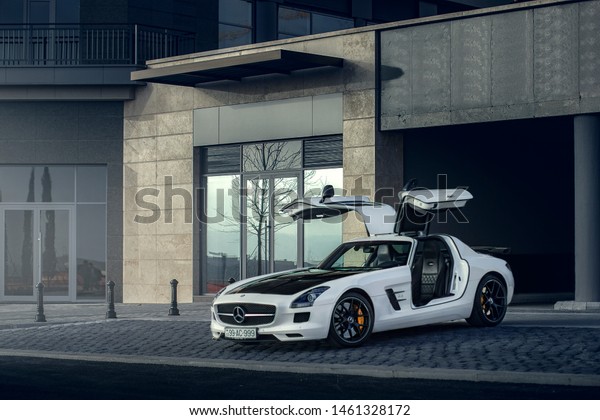 Limited Edition
(1/350) Mercedes-Benz SLS AMG GT Final Edition & G63 AMG shot
in Baku/Azerbaijan -
10.19.2018