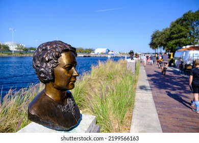 Line Of Busts On The Tampa Riverwalk - Super Bowl LV (55) Tampa, Florida