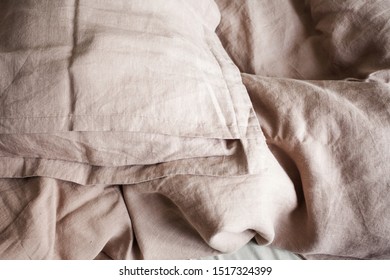 Linen Bed Sheets On The Bed In The Bedroom, Lifestyle