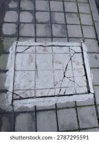 Lines, cracks, and quiet patterns. Just an ordinary pavement, but the geometry holds its own kind of beauty. Finding art in the everyday.
