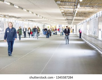 158 Bogie boarding Images, Stock Photos & Vectors | Shutterstock