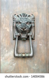 A Lion Head Door Knob At Singapore City Hall