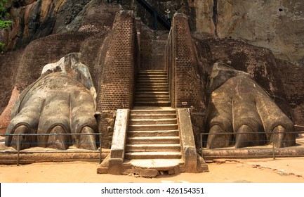 Sigiriya Lion Rock High Res Stock Images Shutterstock