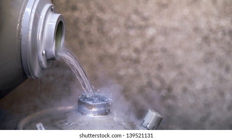 Liquid Nitrogen Transfer