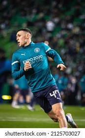 Lisbon, Portugal, Estadio Jose Alvalade - 02 15 2022: Champions League Best Of 16 - Sporting CP - Manchester City; Phil Foden Runs Back During Warm Up