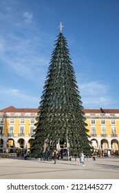 Lisbon|Portugal - 12|19|22: Christmas Tree At Terreiro Do Paço In Lisbon