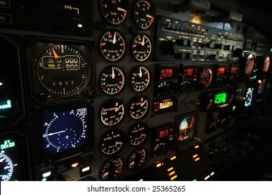 Lit Instrument Panel B1900D