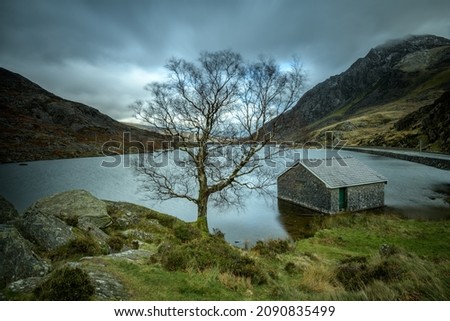 Little Boathouse at Llyn Ogwen, Snowdonia, with the mountains in the background