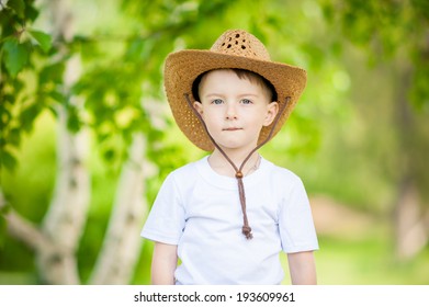 Little Boy Cowboy Hat Stock Photo 193609961 