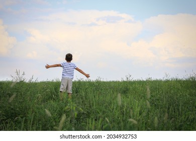 584,111 Back children Images, Stock Photos & Vectors | Shutterstock