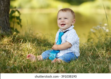 2,512,289 Baby Nature Images, Stock Photos & Vectors 