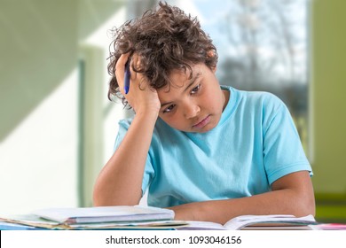 31,797 Confused child Images, Stock Photos & Vectors | Shutterstock