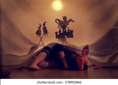 Shadow Theater 图片 库存照片和矢量图 Shutterstock