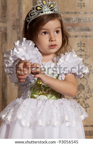 White Dress Tiara