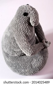 Little cute plush Zhdun aka waiting monster aka Homunculus loxodontus