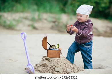 Little Funny Girl Hunting For Treasure