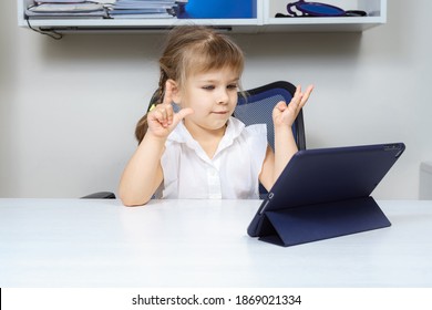 Little Girl Doing Mental Arithmetic Online. Method Of Teaching Quick Mental Math With Fingers