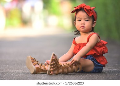 Little Girl Dressing Up In Beautiful Dresses, Shooting Fashion 